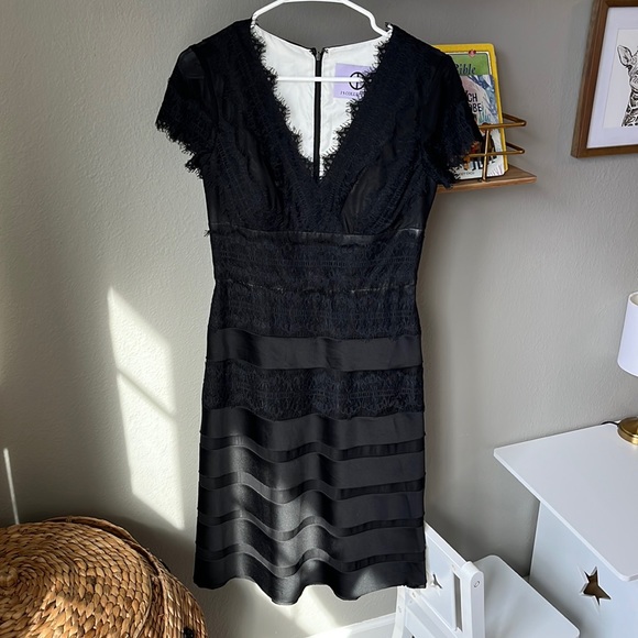 JS Collections Black Eyelash Lace Cocktail Dress - Picture 1 of 13